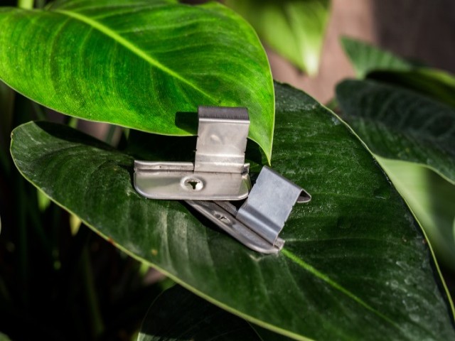 Sliding Clip